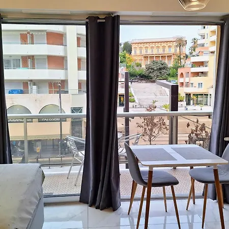Cosy Studio 200 M From Beach & Promenade Des Anglais * Nice
